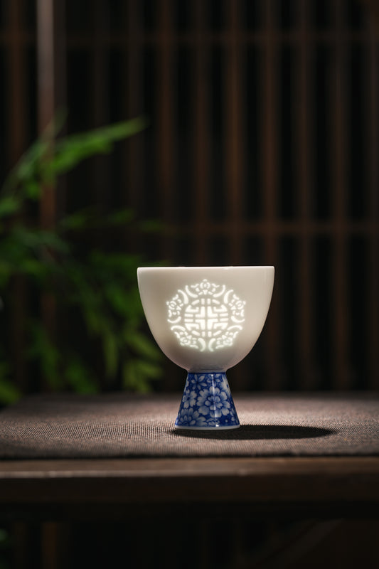 <the window shadow> Chinese Tea Cup